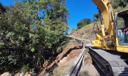 In attività il cantiere sulla strada per Sant'Erasmo